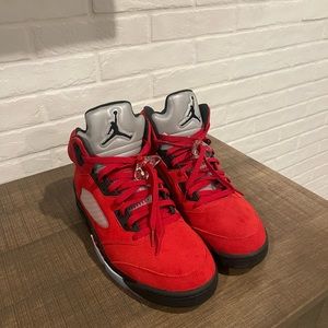 Jordan 5 Ranging Bull